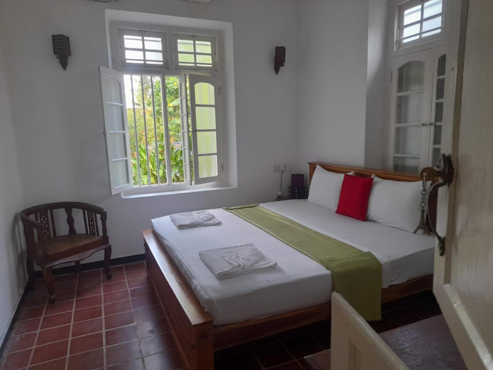 Tranquility Guest House ฮิกคาดูวา ภายนอก รูปภาพ
