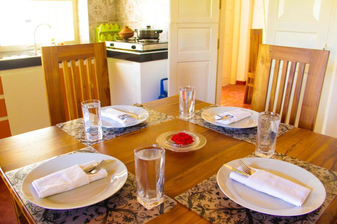 Tranquility Guest House ฮิกคาดูวา ภายนอก รูปภาพ